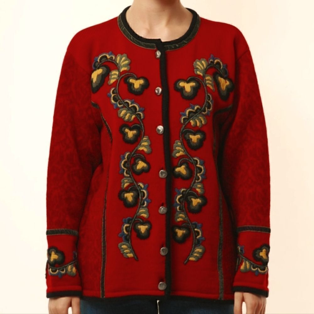 Vintage 80's Wool Handknit Embroidered Cardigan